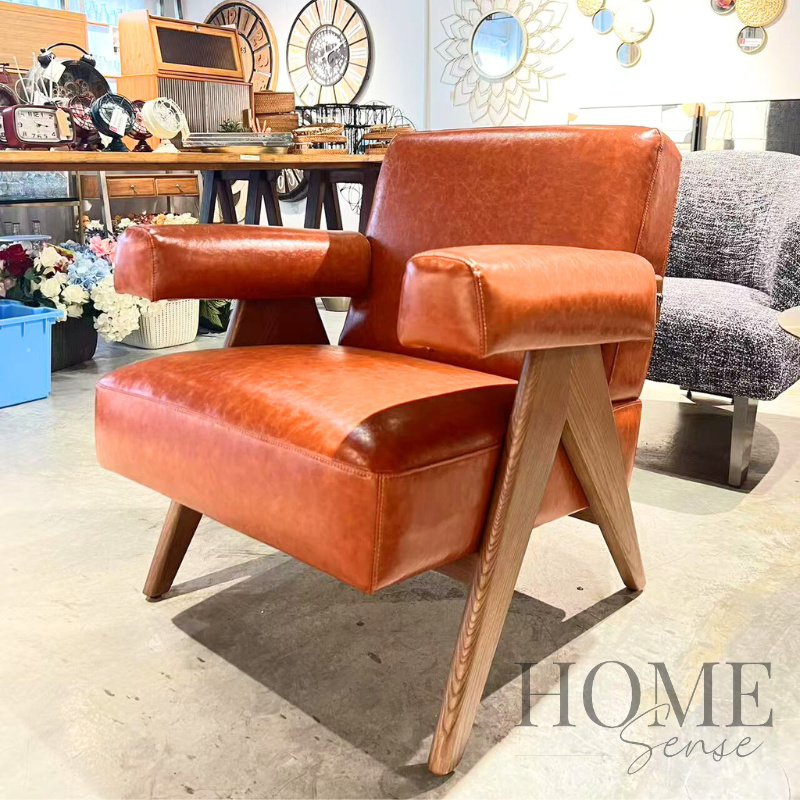 Aureo Modern Lounge Chair