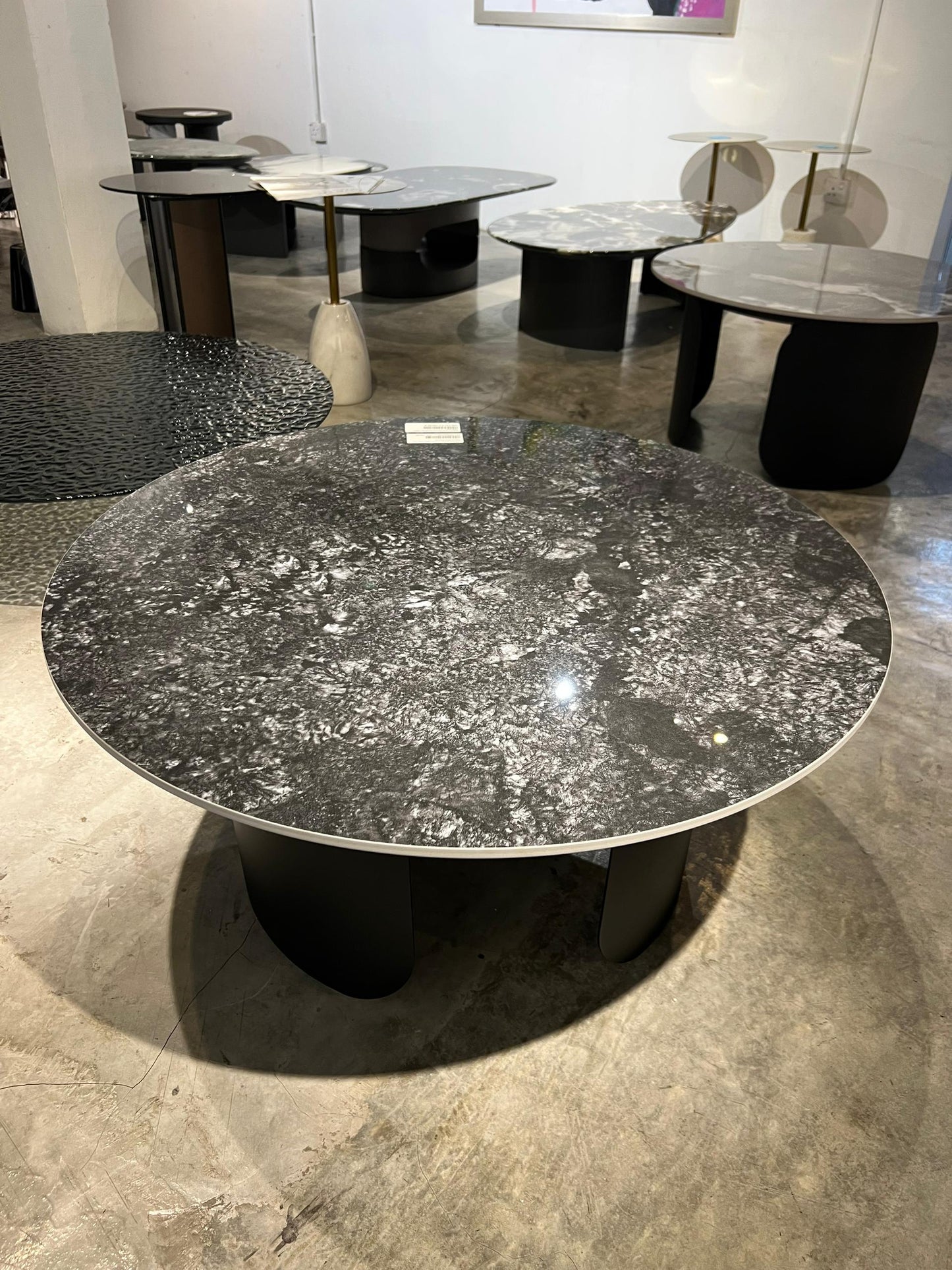 Modern Design Round Coffee Table