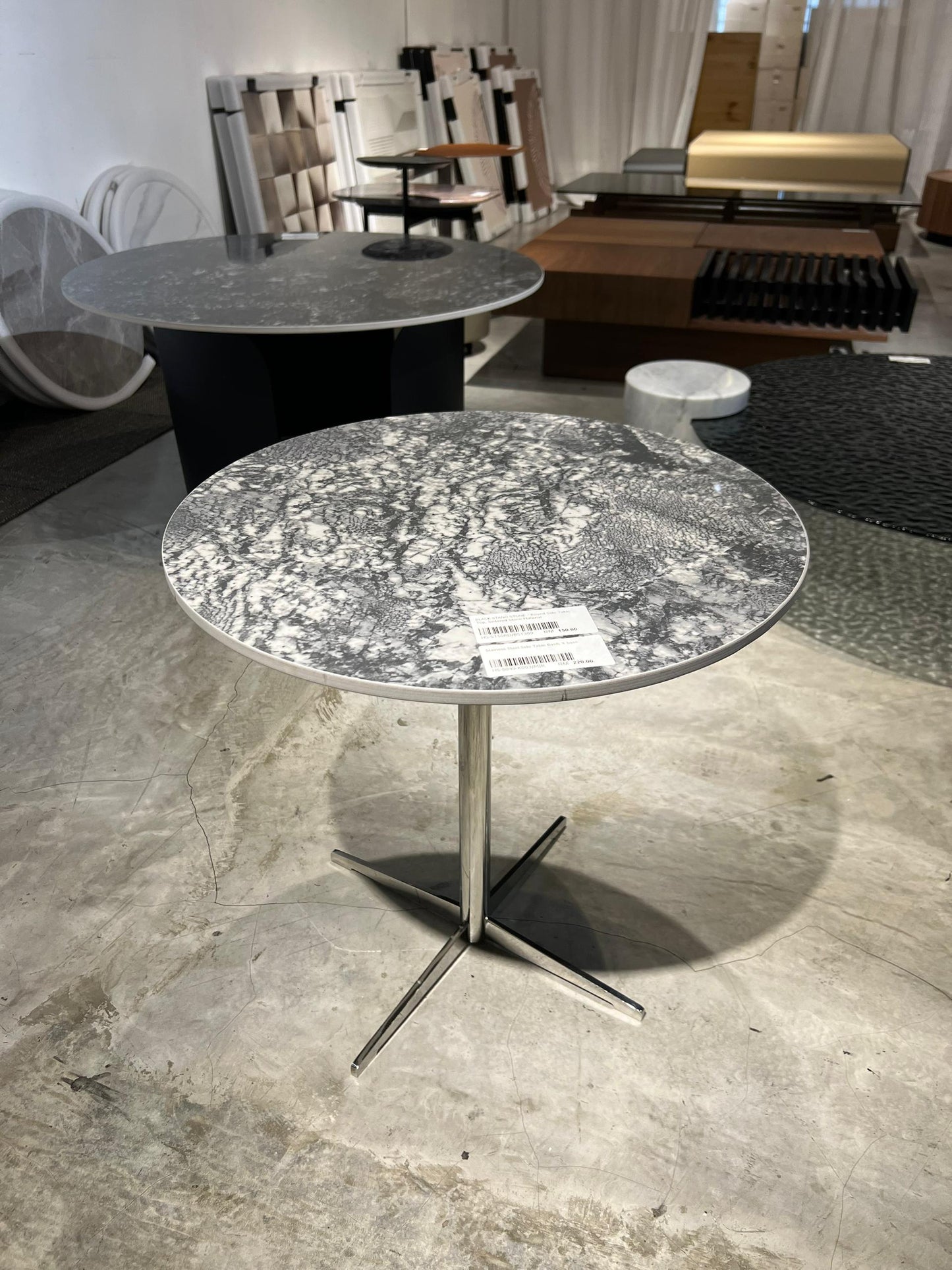 Sleek Design Round Side Table