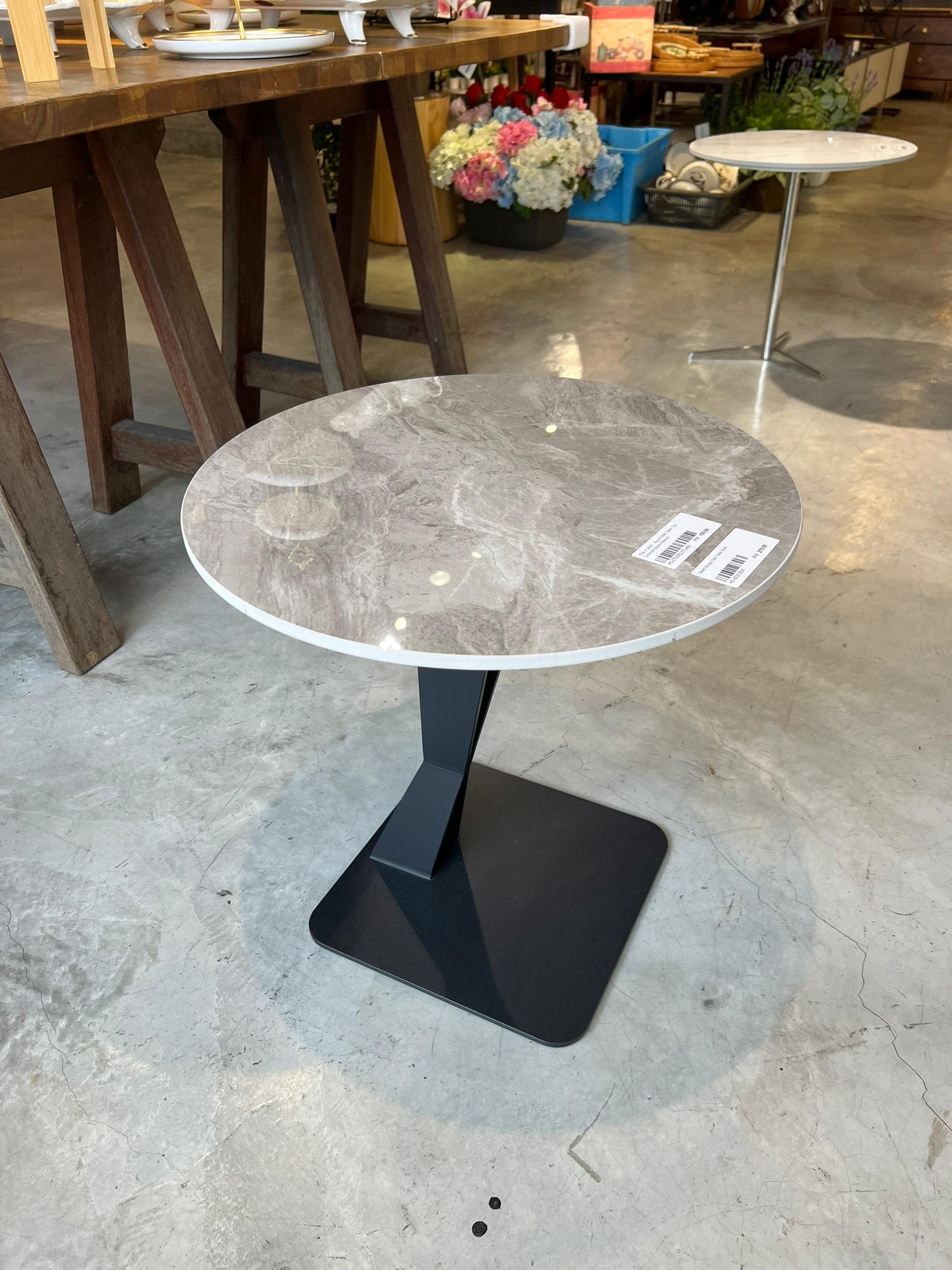 Unique Design Round Side Table