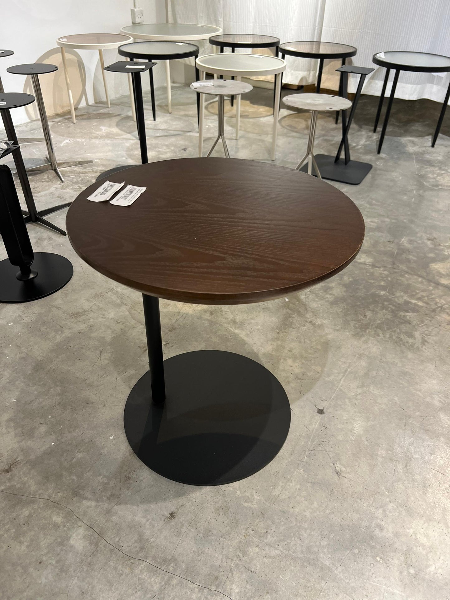 Unique Design Wooden Round Side Table